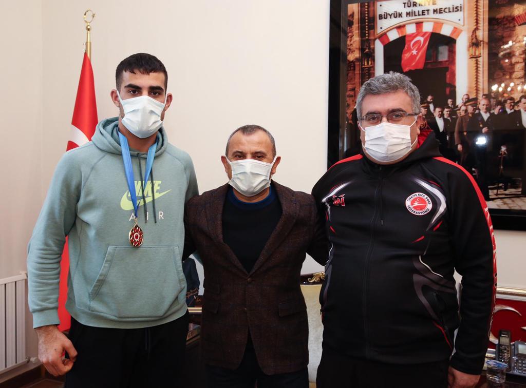 15 YIL SONRA DUYGUSAL BULUŞMA 