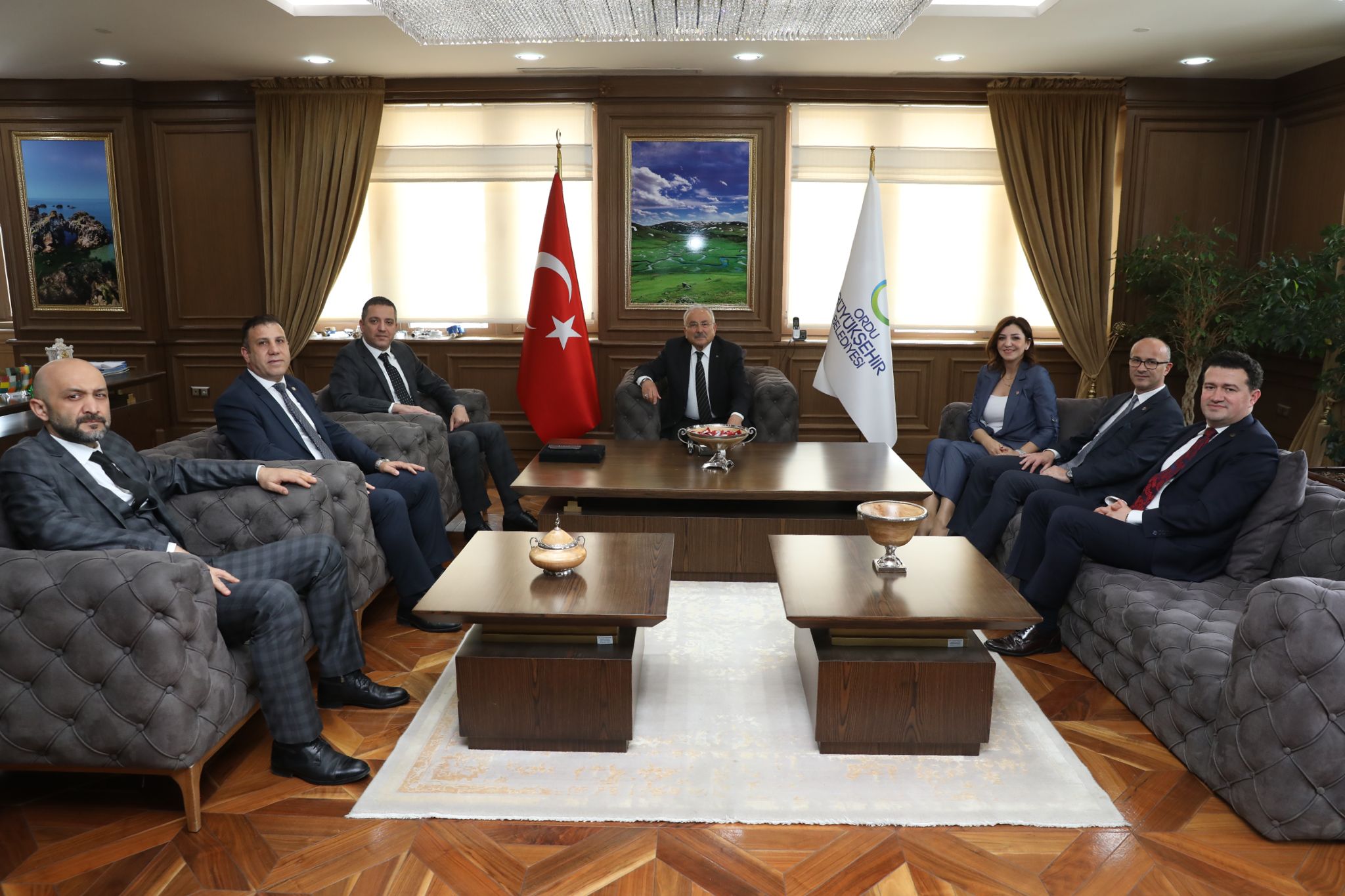 TBB BAŞKANI ERİNÇ SAĞKAN’DAN BAŞKAN GÜLER’E ZİYARET
